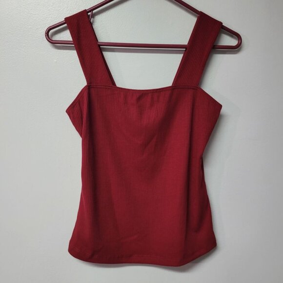 Renee C Tank Top Crop Ribbed Red Wide Strap Womens Small - Picture 2 of 4